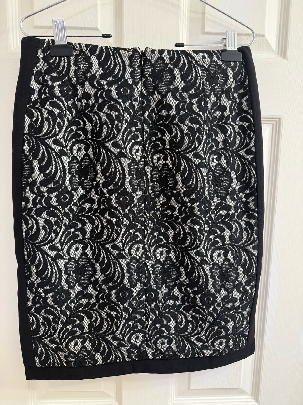 Worthington Black and Cream Lace-Overlay Pencil Skirt